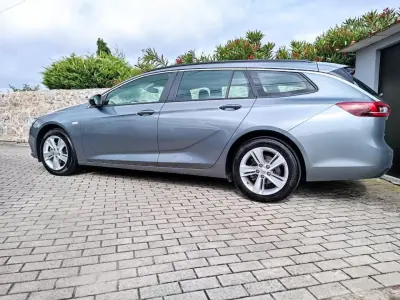 Opel Insignia Sports Tourer 2020 - 13000 EUR, 208000 km - 208000km - foto 3 de 19