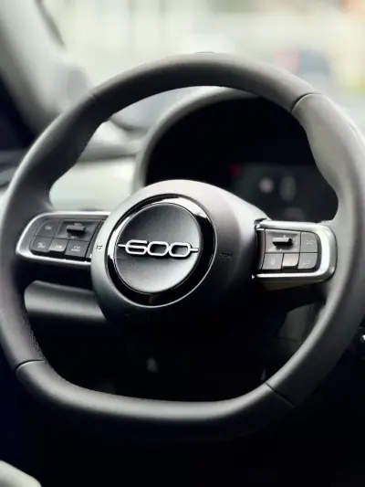 Fiat 600 2025 - 20950 EUR, 6000 km - AUTO.MOTO.pt - 6000km - foto 31 de 31