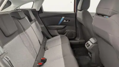 Citroën e-C4 2022 - 18990 EUR, 16000 km - AUTO.MOTO.pt - 16000km - foto 13 de 15