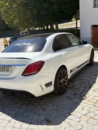 Mercedes-Benz C 43 AMG 2018 — foto 6 de 8