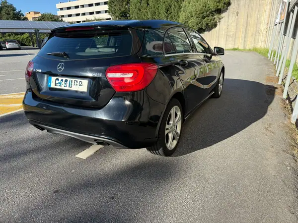Mercedes-Benz A 200 CDI (BlueEFFICIENCY) 7G-DCT Urban 2013 Diesel