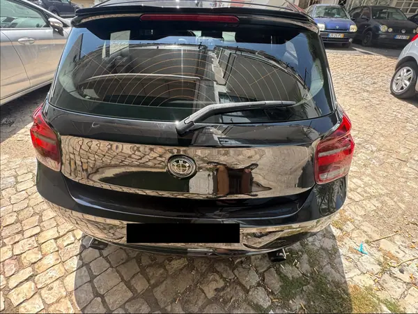 BMW 116 2012 - 10001 EUR, 296000 km - AUTO.MOTO.pt - 296000km - foto 9 de 9