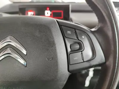 Citroën C4 Cactus 2018 - 9150 EUR, 106600 km - AUTO.MOTO.pt - 106600km - foto 30 de 37