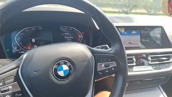 BMW 320 2021