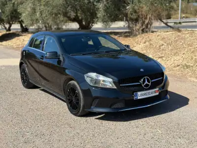 Mercedes-Benz A 180 2017 - 16500 EUR, 182000 km - AUTO.MOTO.pt - 182000km - foto 36 de 41