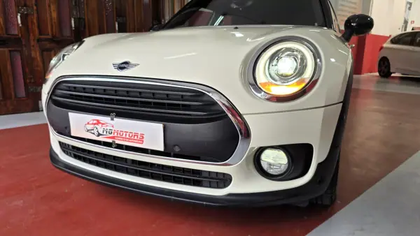 MINI Clubman 2017 - 13890 EUR, 159999 km - AUTO.MOTO.pt - 159999km - foto 12 de 51