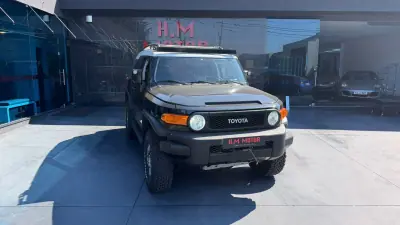 Toyota FJ 2006 - 65000 EUR, 70000 km - foto 1 de 14
