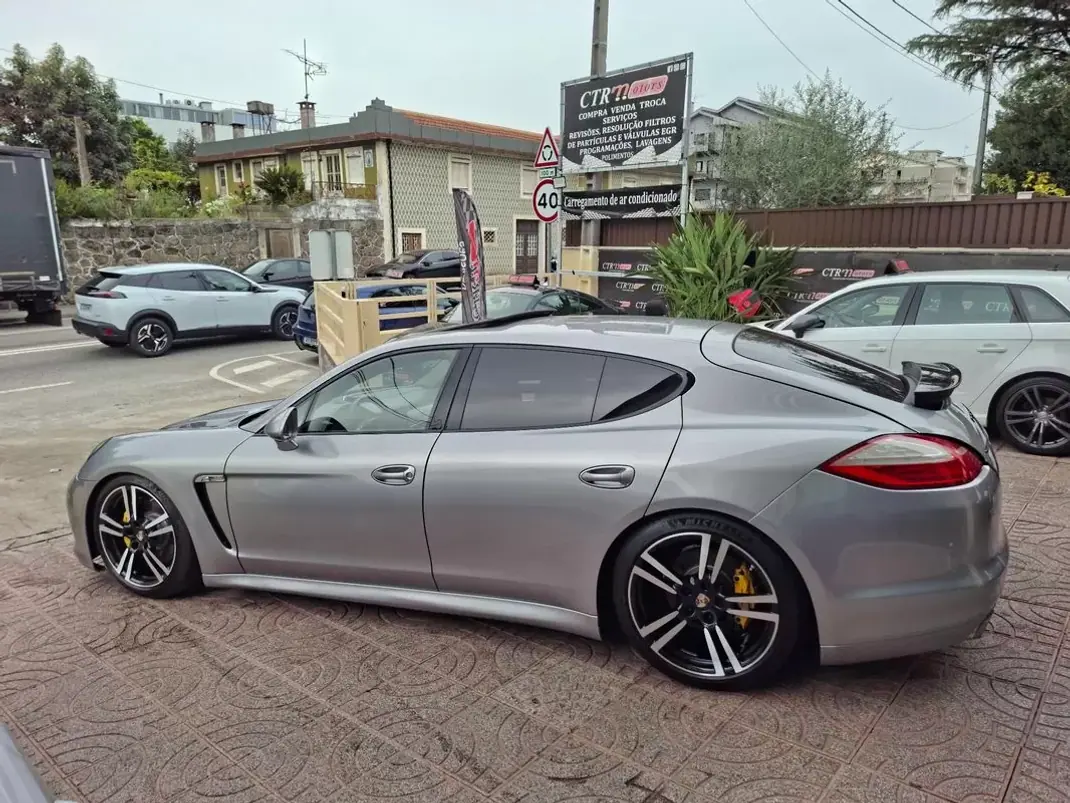 Porsche Panamera 2011 - 47900 EUR, 133621 km - 133621km - foto 13 de 36