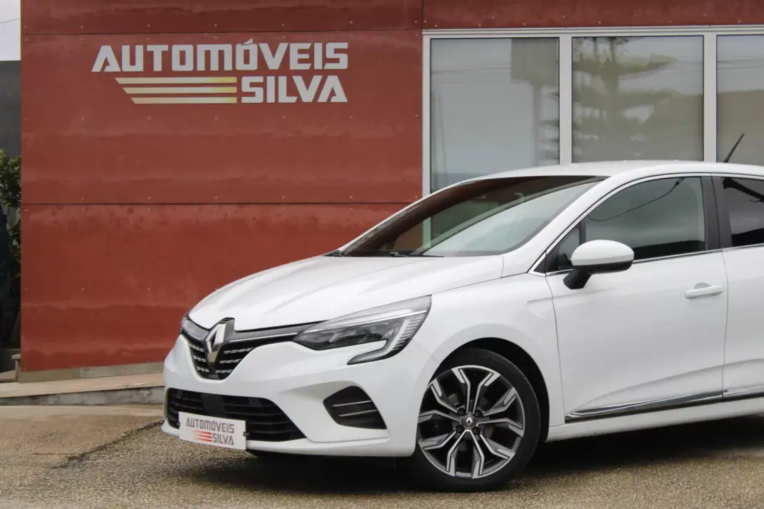 Renault Clio 2021 - 14990 EUR, 148000 km - AUTO.MOTO.pt - 148000km - foto 3 de 30
