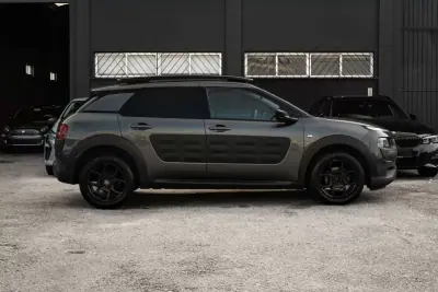 Citroën C4 Cactus 2016 - 7900 EUR, 112359 km - AUTO.MOTO.pt - 112359km - foto 2 de 22