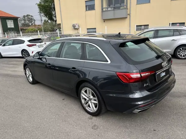 Audi A4 Avant 2022 - 21250 EUR, 195000 km - AUTO.MOTO.pt - 195000km - foto 44 de 45