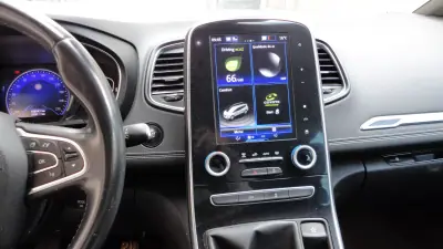 Renault Grand Scénic 2018 - 15500 EUR, 500000 km - 500000km - foto 16 de 33