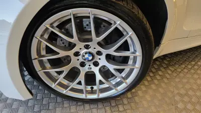 BMW 1M Coupe 2012 - 67500 EUR, 67790 km - AUTO.MOTO.pt - 67790km - foto 36 de 61