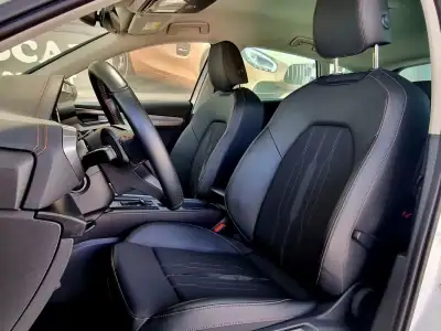 Cupra Formentor 2022 - 27500 EUR, 15000 km - AUTO.MOTO.pt - 15000km - foto 14 de 23