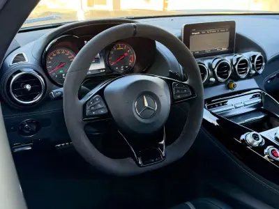 Mercedes-Benz AMG GT 2018 — foto 4 de 14