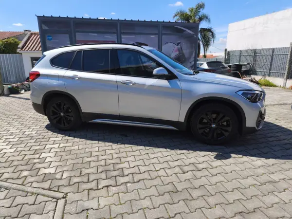 BMW X1 2020 - 27900 EUR, 94000 km - AUTO.MOTO.pt - 94000km - foto 2 de 21