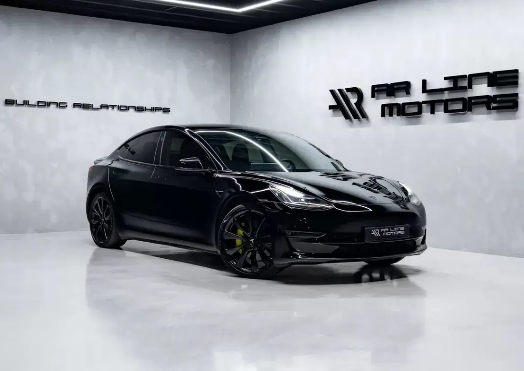 Tesla Model 3 2020 - 30950 EUR, 78000 km - AUTO.MOTO.pt - 78000km - foto 2 de 46