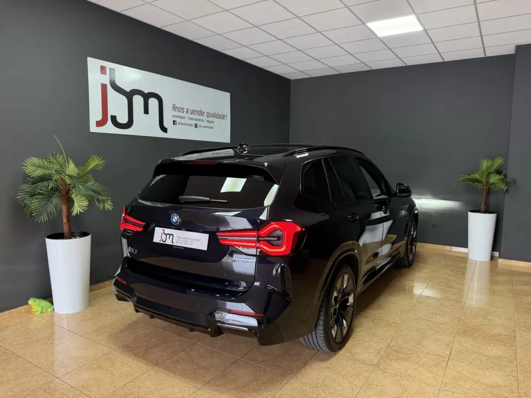 BMW iX3 2023 - 38990 EUR, 99602 km - AUTO.MOTO.pt - 99602km - foto 3 de 24