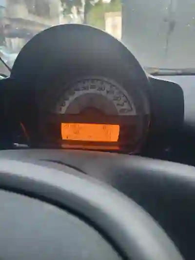 Smart Fourtwo 2010 - 5000 EUR, 201685 km - foto 3 de 3