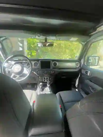 Jeep WRANGLER UNLIMITED SAHARA 4X4 2019 - 49500 EUR, 93000 km - AUTO.MOTO.pt - 93000km - foto 15 de 15