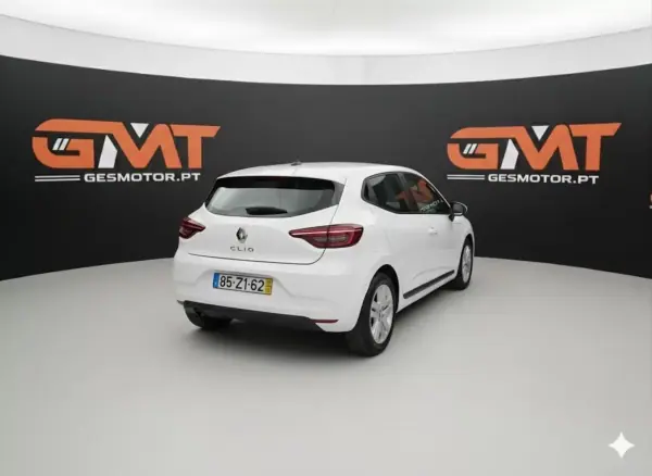 Renault Clio 2020 - 11990 EUR, 99000 km - AUTO.MOTO.pt - 99000km - foto 4 de 12