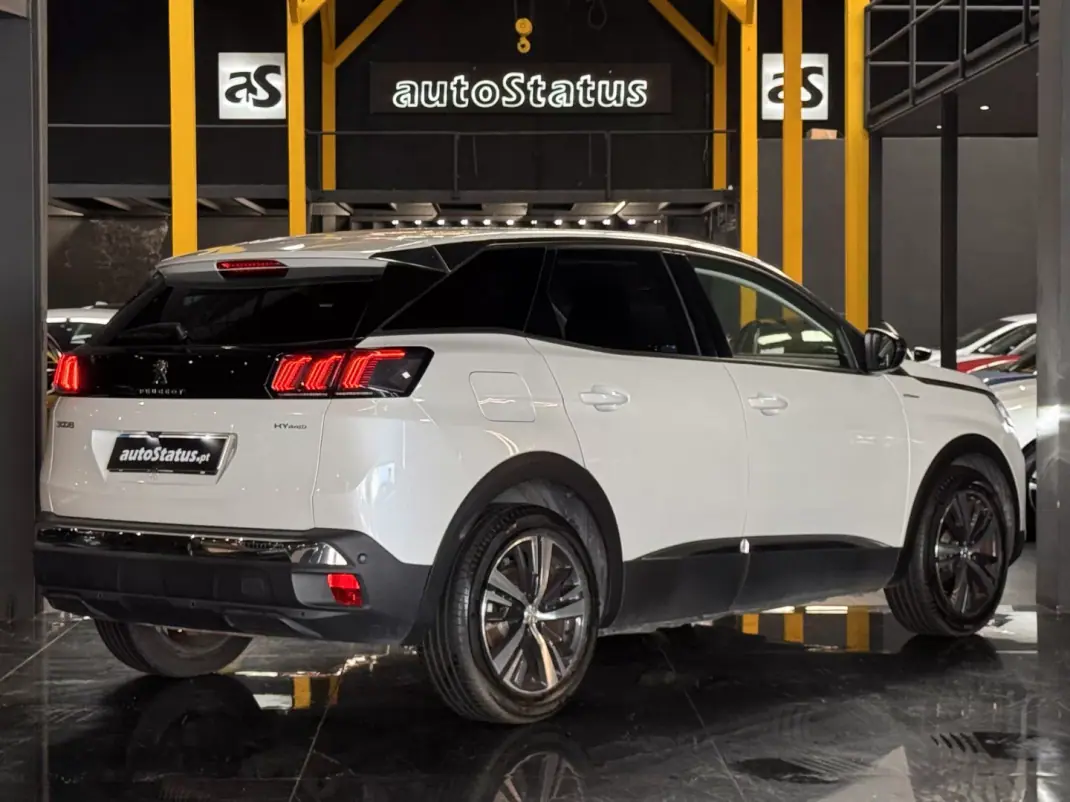 Peugeot 3008 2021 - 22990 EUR, 64900 km - AUTO.MOTO.pt - 64900km - foto 12 de 31