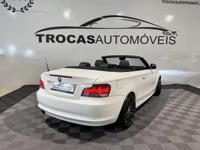 BMW 118 2011 - 13500 EUR, 231200 km - AUTO.MOTO.pt - 231200km - foto 24 de 32