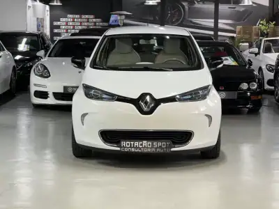 Renault Zoe 2019 - 9990 EUR, 150000 km - AUTO.MOTO.pt - 150000km - foto 2 de 29
