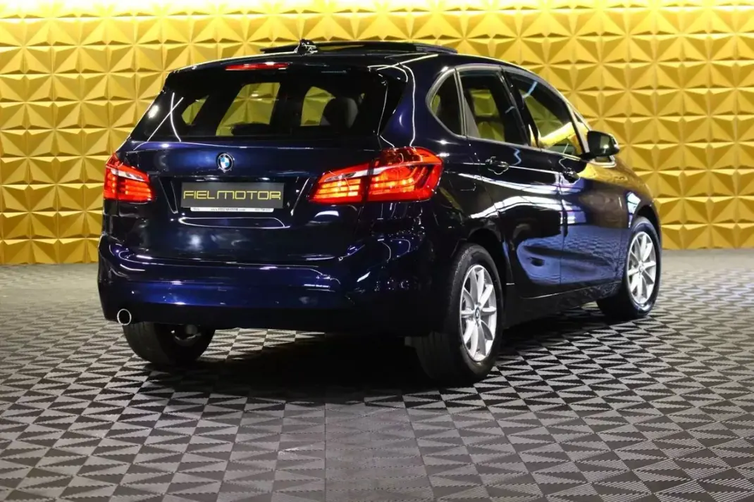 BMW 218 Active Tourer 2015 - 18250 EUR, 66000 km - AUTO.MOTO.pt - 66000km - foto 8 de 30