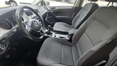 Volkswagen Golf 2015 - 14990 EUR, 135000 km - AUTO.MOTO.pt - 135000km - foto 15 de 26