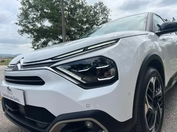 Citroën C4 2021 - 16250 EUR, 90000 km - AUTO.MOTO.pt - 90000km - foto 41 de 53