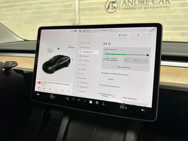 Tesla Model 3 2021 - 26450 EUR, 64959 km - AUTO.MOTO.pt - 64959km - foto 18 de 53