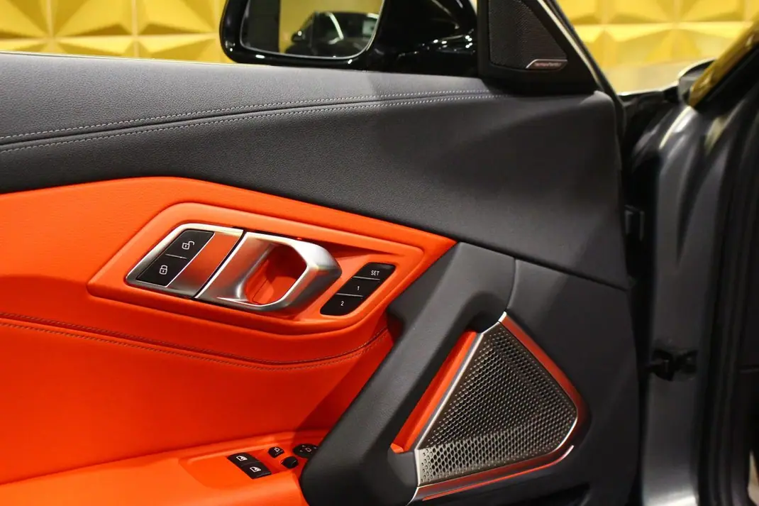 BMW Z4 2023 - 72500 EUR, 13000 km - AUTO.MOTO.pt - 13000km - foto 25 de 33