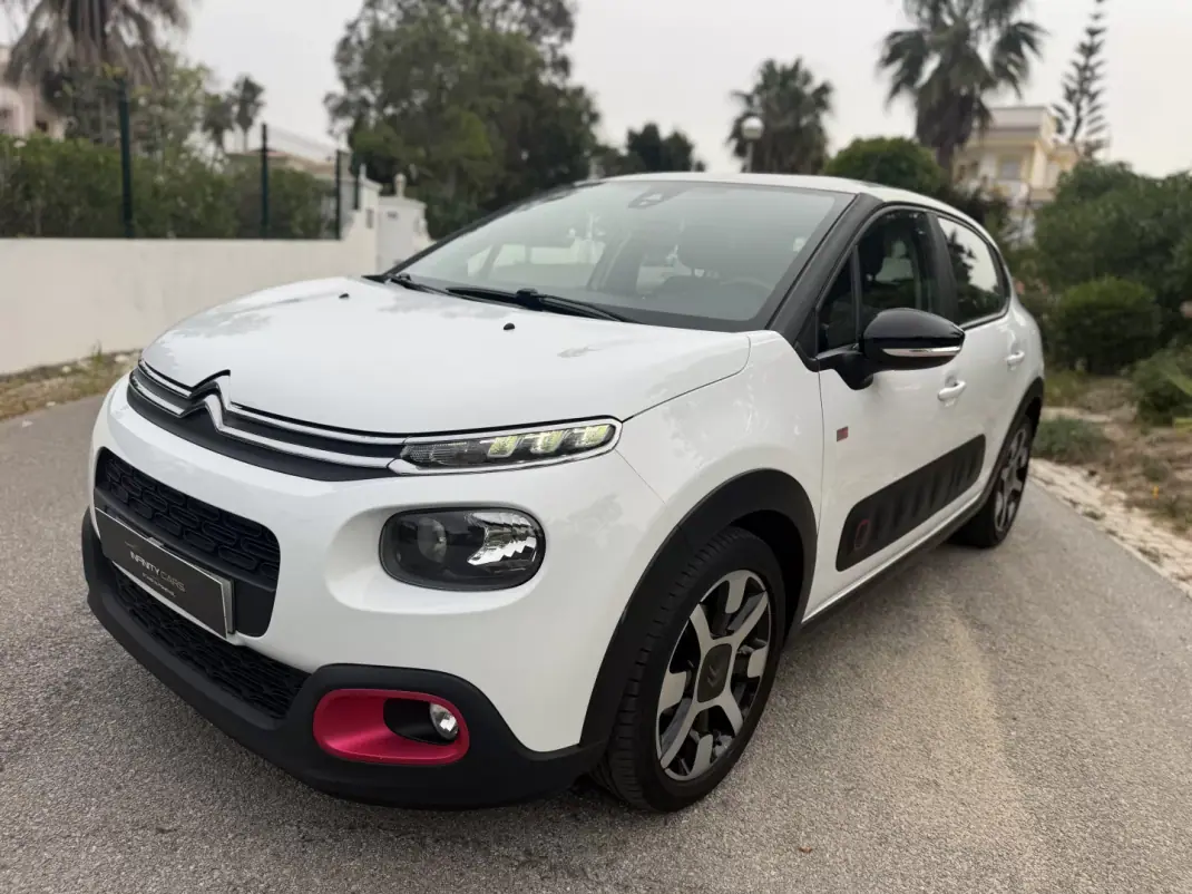 Citroën C3 2018 - 9999 EUR, 90000 km - AUTO.MOTO.pt - 90000km - foto 1 de 13