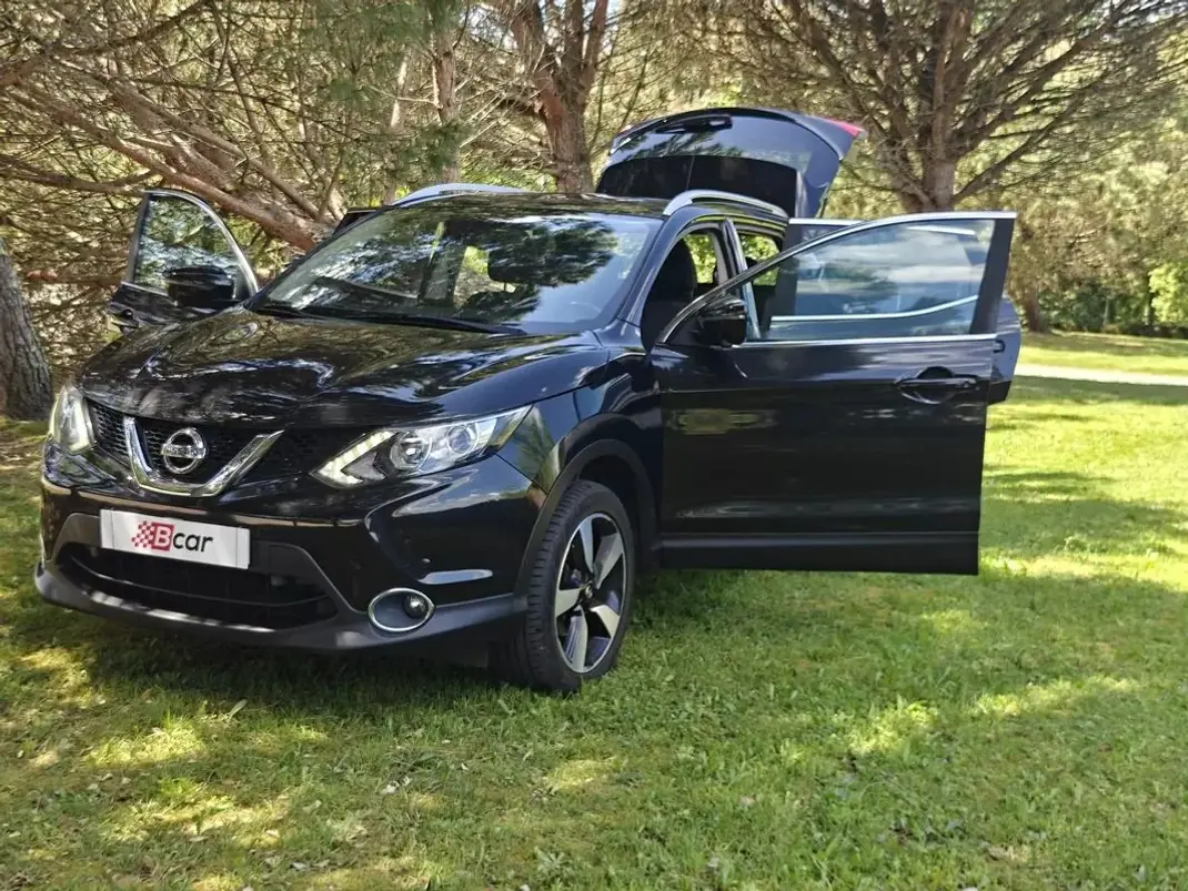 Nissan Qashqai 2016 - 13490 EUR, 159600 km - AUTO.MOTO.pt - 159600km - foto 20 de 39