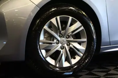 Peugeot 508 SW 2021 - 15250 EUR, 157000 km - AUTO.MOTO.pt - 157000km - foto 23 de 31