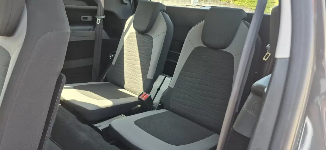 Citroën C4 Grand Picasso 2013 - 9750 EUR, 185000 km - AUTO.MOTO.pt - 185000km - foto 7 de 25