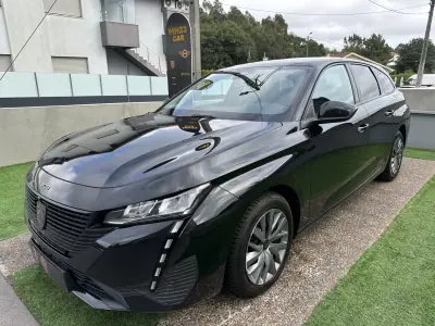 Peugeot 308 SW 2022 - 15500 EUR, 195000 km - AUTO.MOTO.pt - 195000km - foto 3 de 57