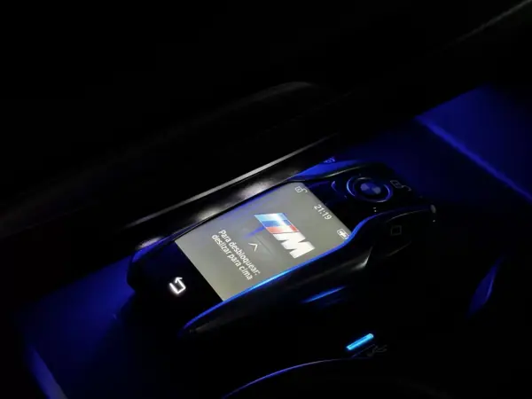 BMW M5 2019 - 98990 EUR, 87942 km - AUTO.MOTO.pt - 87942km - foto 41 de 41