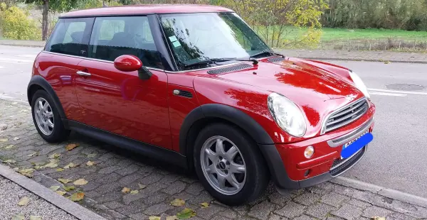 MINI One 2006 - 9500 EUR, 151000 km - AUTO.MOTO.pt - 151000km - foto 3 de 12