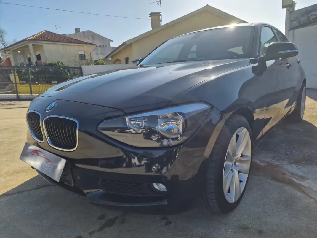 BMW 118 2013 - 14990 EUR, 153210 km - AUTO.MOTO.pt - 153210km - foto 3 de 24