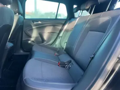 Opel Astra Sports Tourer 2018 - 12984 EUR, 97000 km - AUTO.MOTO.pt - 97000km - foto 16 de 26