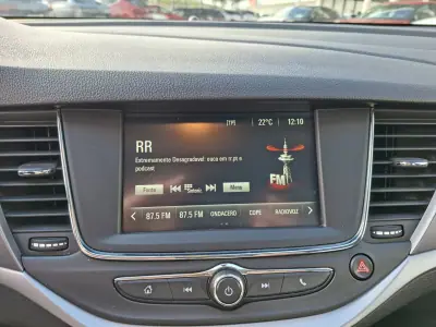 Opel Astra 2017 - 13000 EUR, 99950 km - AUTO.MOTO.pt - 99950km - foto 26 de 29