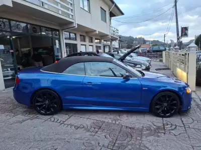 Audi A5 Cabrio 2009 - 17500 EUR, 234000 km - AUTO.MOTO.pt - 234000km - foto 4 de 36