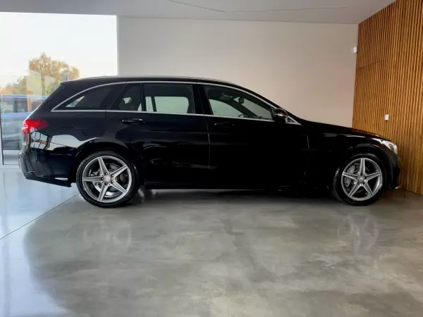 Mercedes-Benz C 200 2015 - 17999 EUR, 175000 km - AUTO.MOTO.pt - 175000km - foto 13 de 125