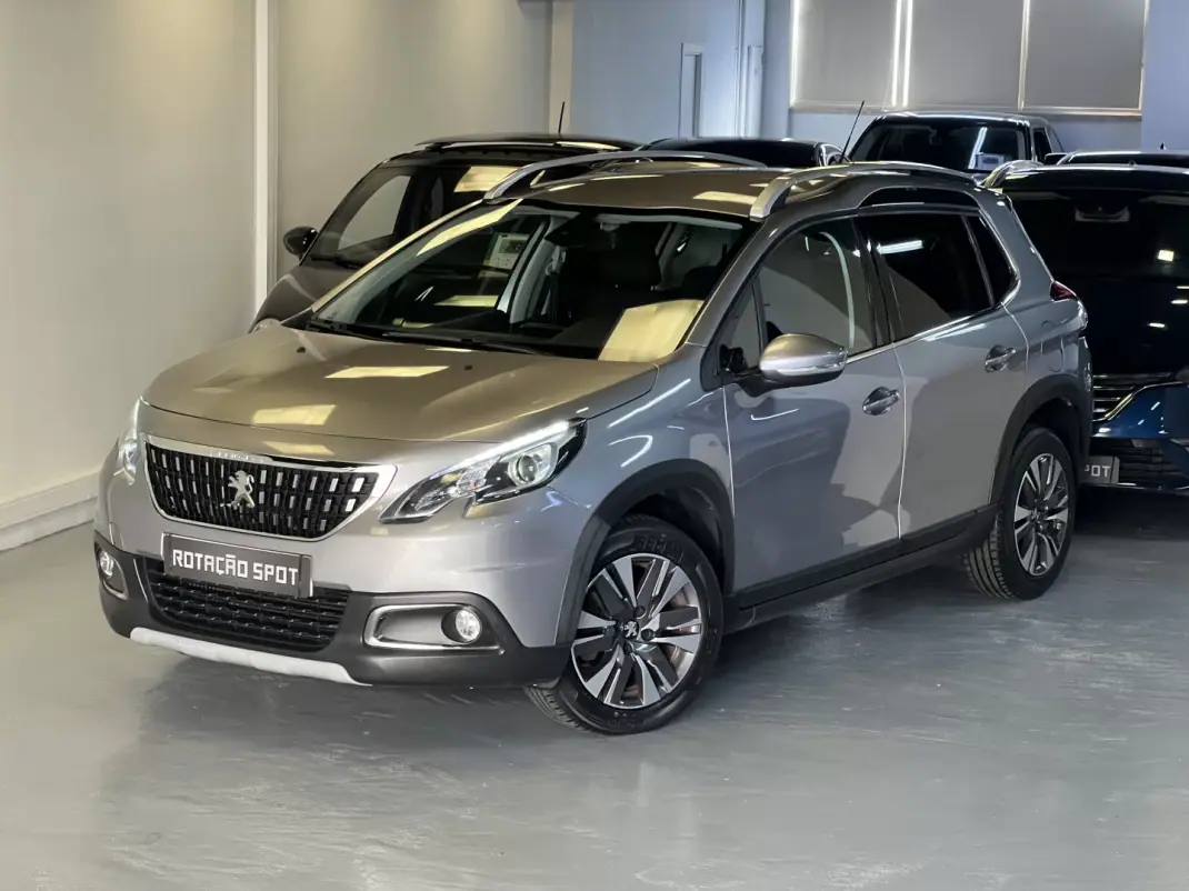 Peugeot 2008 2018 - 11990 EUR, 110000 km - 110000km - foto 12 de 36