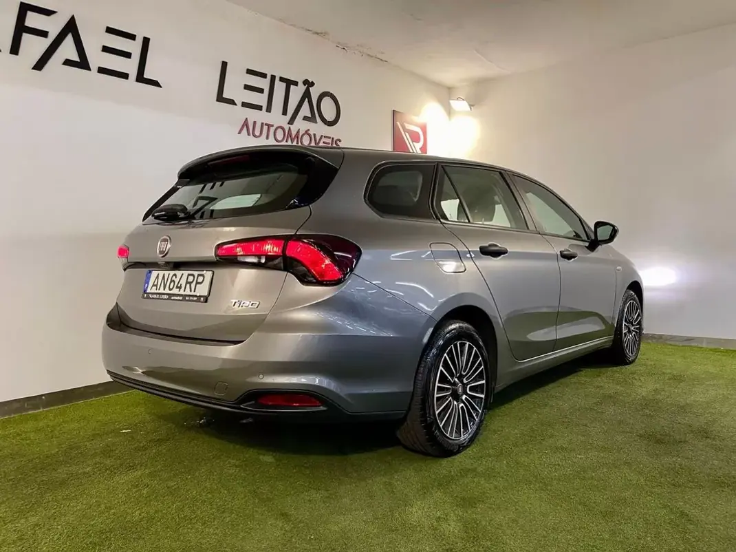 Fiat Tipo Station Wagon 2022 - 13950 EUR, 79000 km - AUTO.MOTO.pt - 79000km - foto 6 de 30