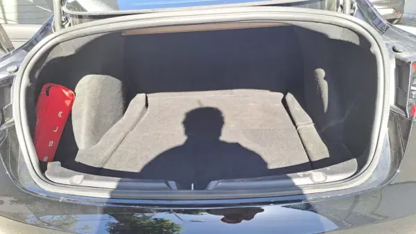 Tesla Model 3 2019 - 22500 EUR, 113000 km - AUTO.MOTO.pt - 113000km - foto 44 de 53