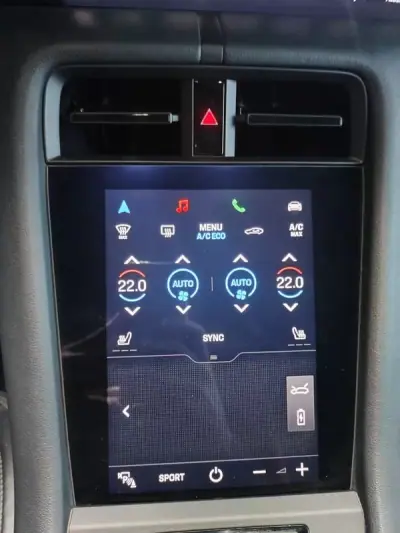 Porsche Taycan Cross Turismo 2022 - 65750 EUR, 55800 km - AUTO.MOTO.pt - 55800km - foto 37 de 40