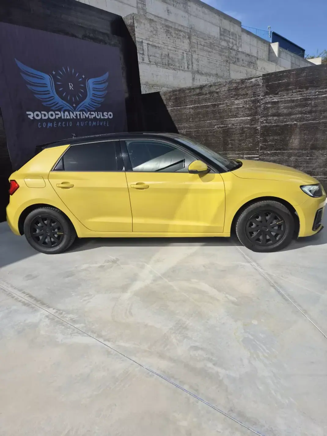 Audi A1 Sportback 2021 - 22300 EUR, 75300 km - 75300km - foto 3 de 32